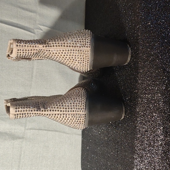 Juicy Couture Ankle Boots - Picture 3 of 5